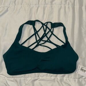 Lululemon Free to Be Bra